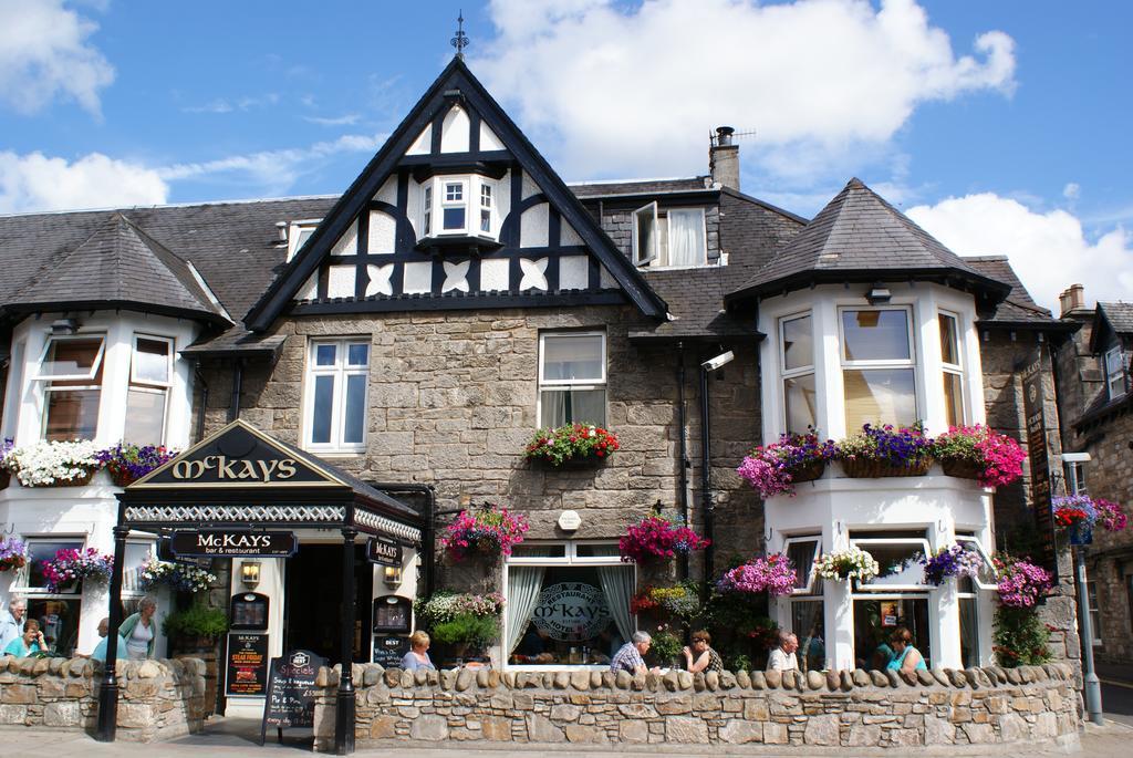 Mckays Hotel Pitlochry Exterior photo