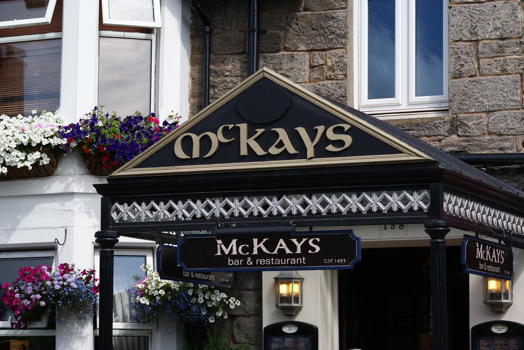 Mckays Hotel Pitlochry Exterior photo